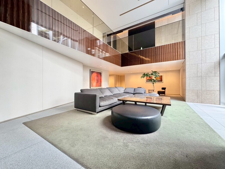 その他 館内は静寂な中が保たれており、管理が行き届いている印象を受けました。