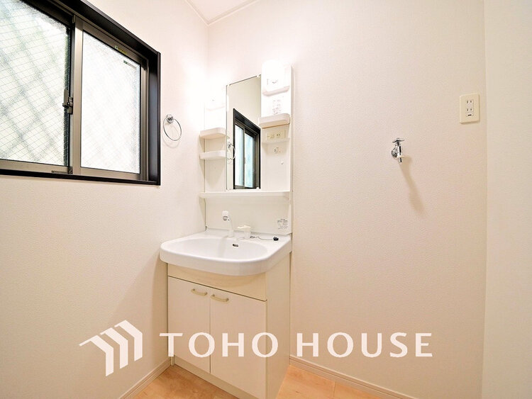 洗面 豊富な収納スペース、身支度のしやすい洗面所