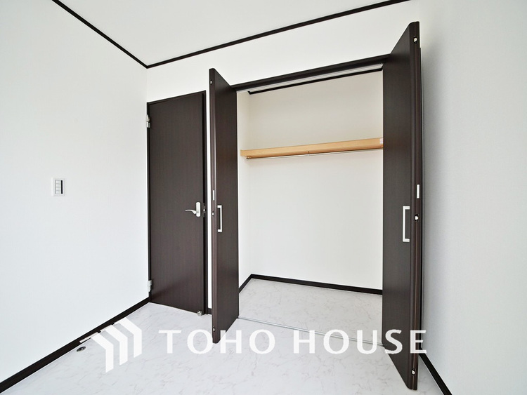 収納 居室　収納