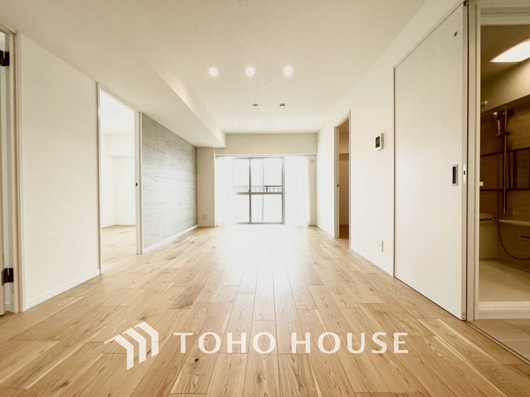 内装 【LIVING】◆simple is best◆無駄のない綺麗なつくりのリビングルームであなただけの暮らしを。