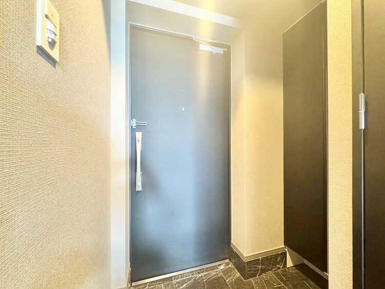 玄関 シューズボックスを完備した玄関です。