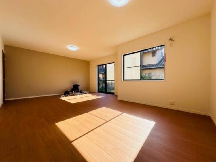 居間 【2025年11月撮影】