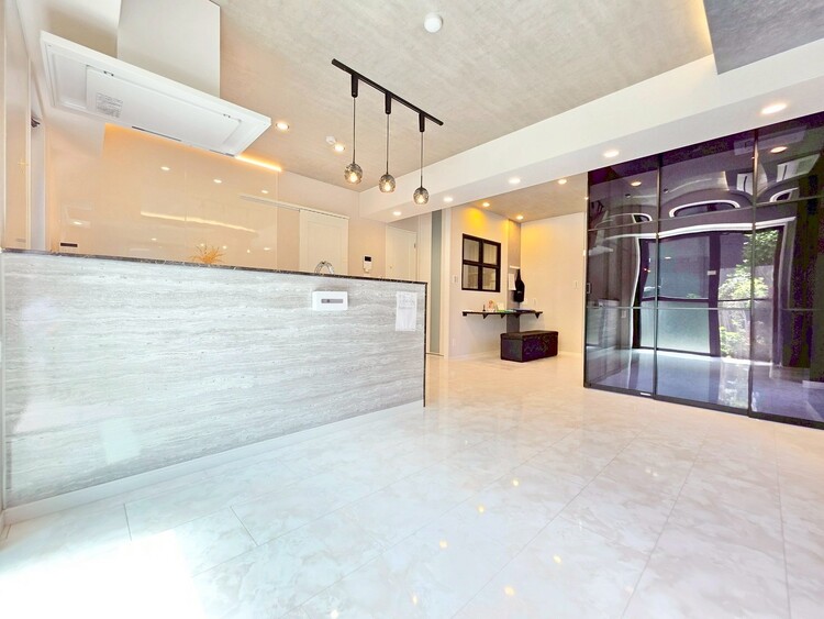 居間 過ごす時間が、たくさんの思い出として紡がれていく場所。