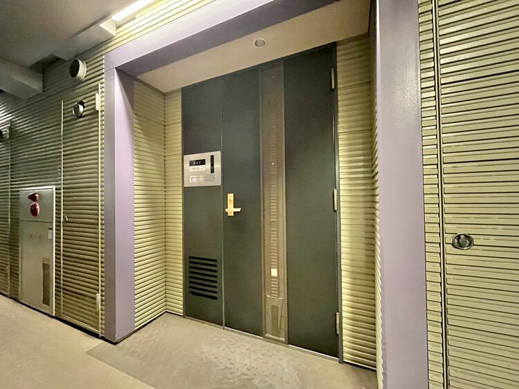 玄関 玄関を開ければ、そこは安らぎのご自宅。