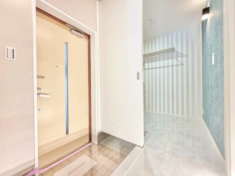 玄関 シューズボックスを完備した玄関です。