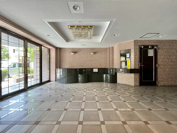 エントランス エントランスは、毎日の行き帰りで使う大事な空間です。