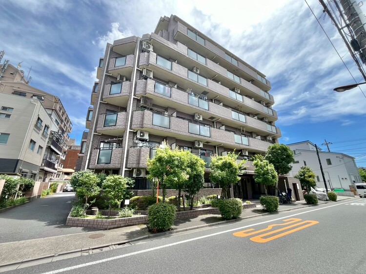 外観 ライフプランニングからローンまで、一貫してご説明させていただきます。お気軽にお問い合わせくださいませ。