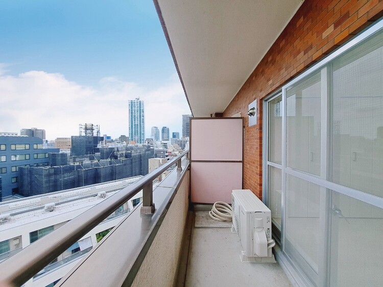 その他 朝の澄んだ空気や、夕方に吹く清々しい風を感じられるバルコニー。