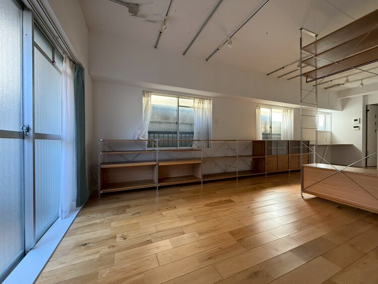 その他 清かで艶やかな時間をもたらしてくれる室内です。