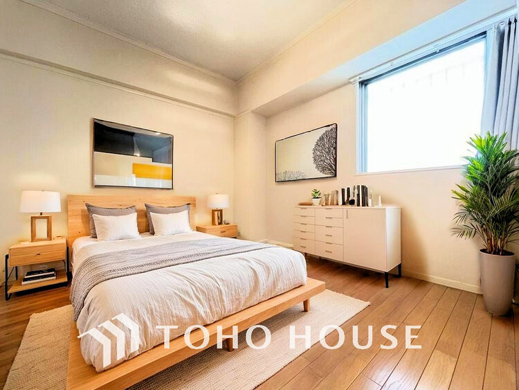 内装 採光もある洋室は、くつろぎのひと時を過ごすのにぴったり(家具は全てCGです)