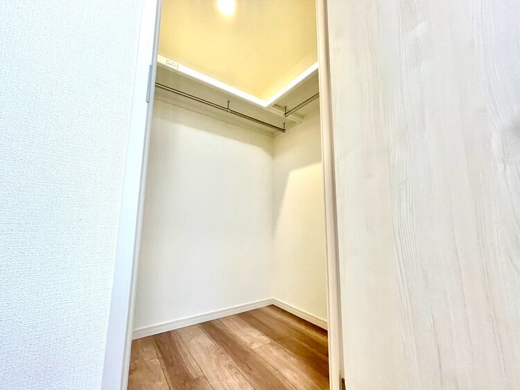 その他 家電やスーツケース、ストック品など何でも片付く嬉しい空間です。