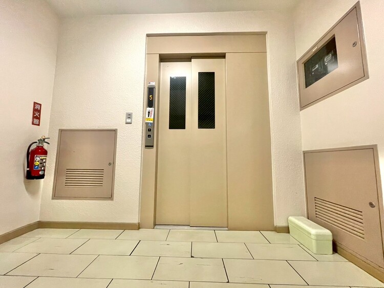 その他 エレベーター完備のため荷物が多くなっても安心。