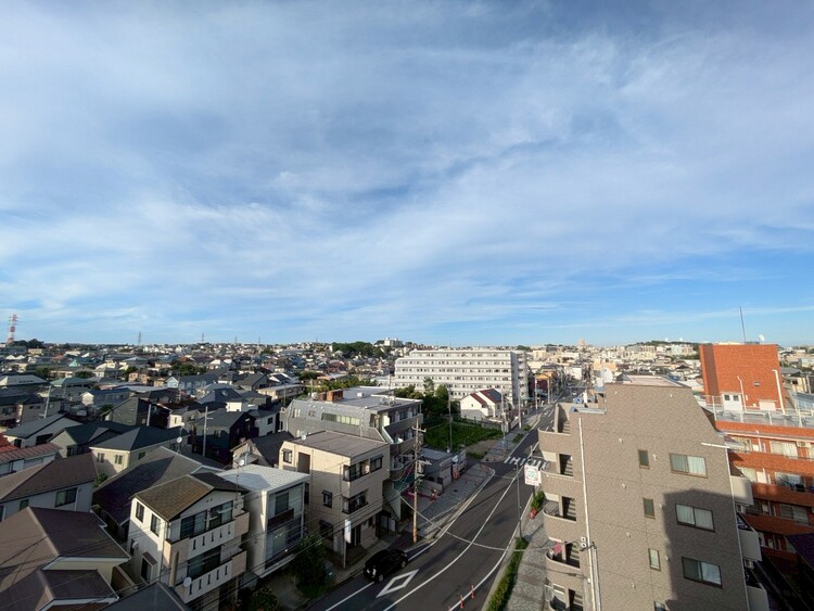 その他 眺望や窓からの景色が良いと、家で過ごす時間も快適です。
