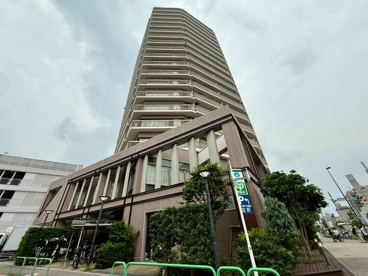 その他 飽きのこないシンプルモダンな外観です。