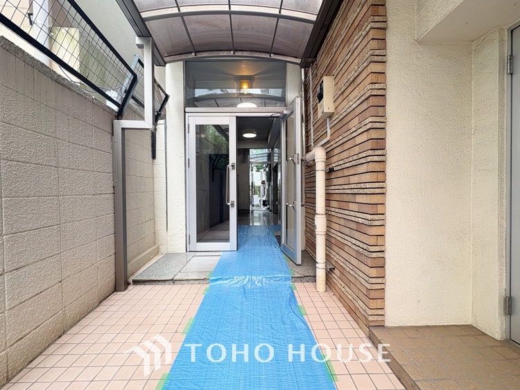 その他 【ENTRANCE】◆安心◆して歩ける。安心して家族の帰りを待てる。そんな安心を感じさせる住環境。