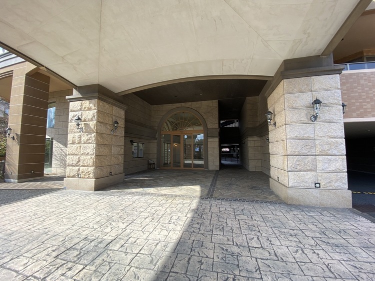 その他 【アドバンス21ベイスクエア・県庁海岸通りのエントランス】