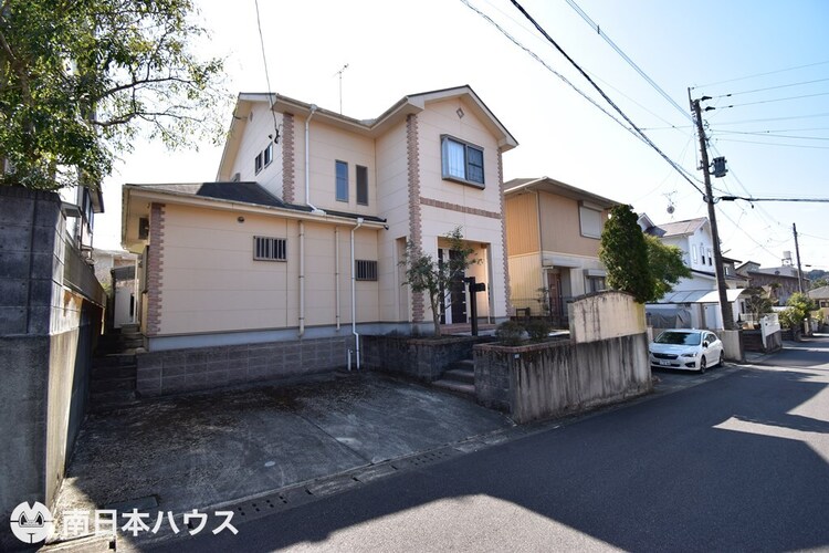 外観 北西向き道路【敷地面積164.95m2(49.89坪)】駐車2台！即日内覧可能です♪