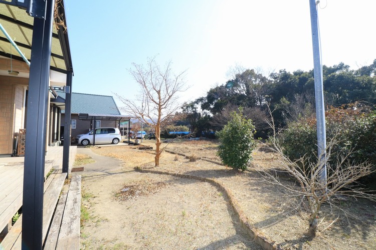 その他 【庭】広々とした庭付き！BBQや家庭菜園など楽しめめす！