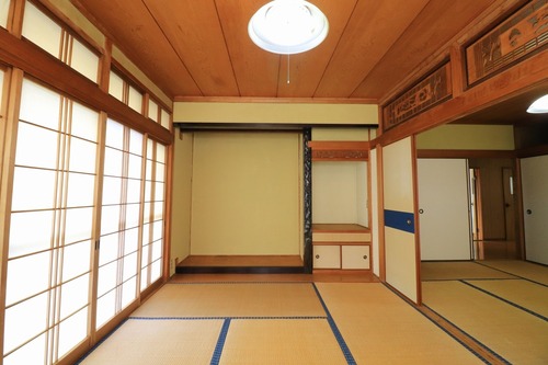 千年２丁目　中古戸建の物件画像