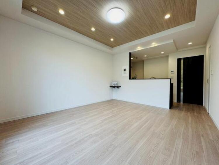 居間 【2025年8月撮影】