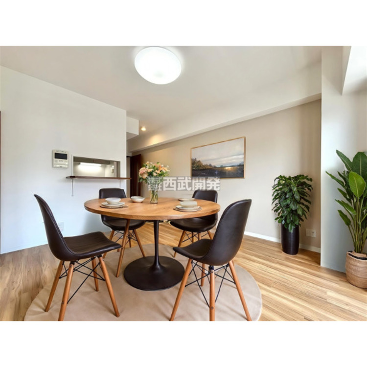 内装 配置してある家具や小物はCGによるイメージです。