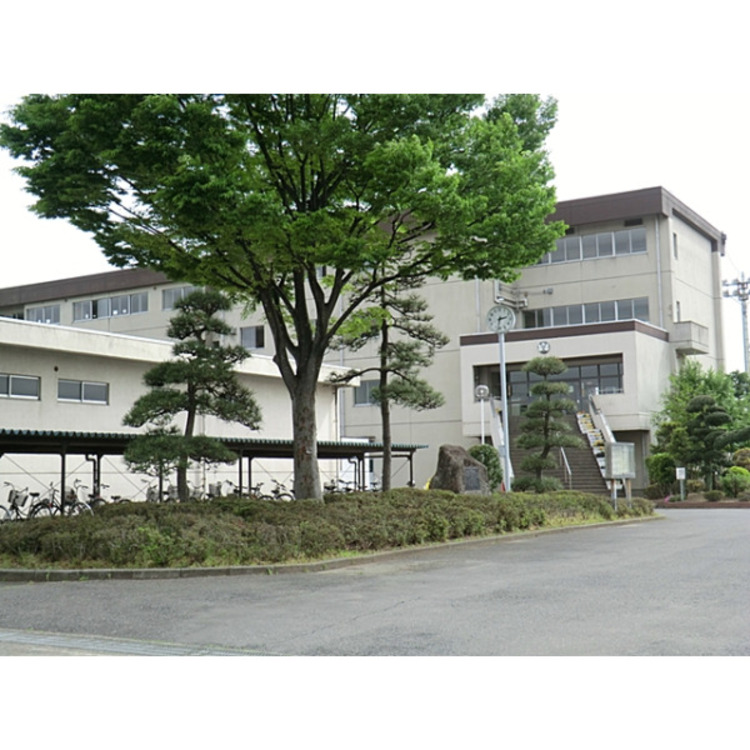 周辺 南古谷中学校(約1400m)