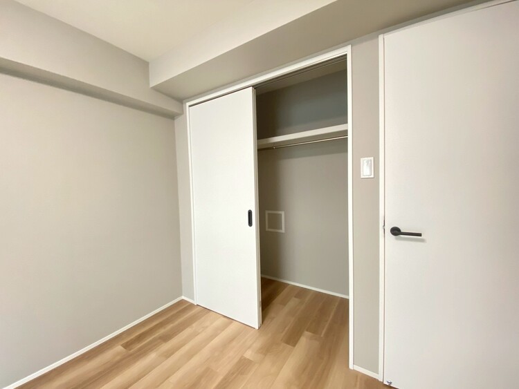 その他 家電やスーツケース、ストック品など何でも片付く嬉しい空間です。