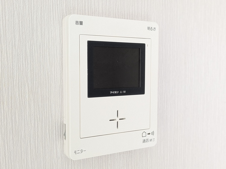 その他 誰が来てもわかる様にモニター付きインターホンを設置。