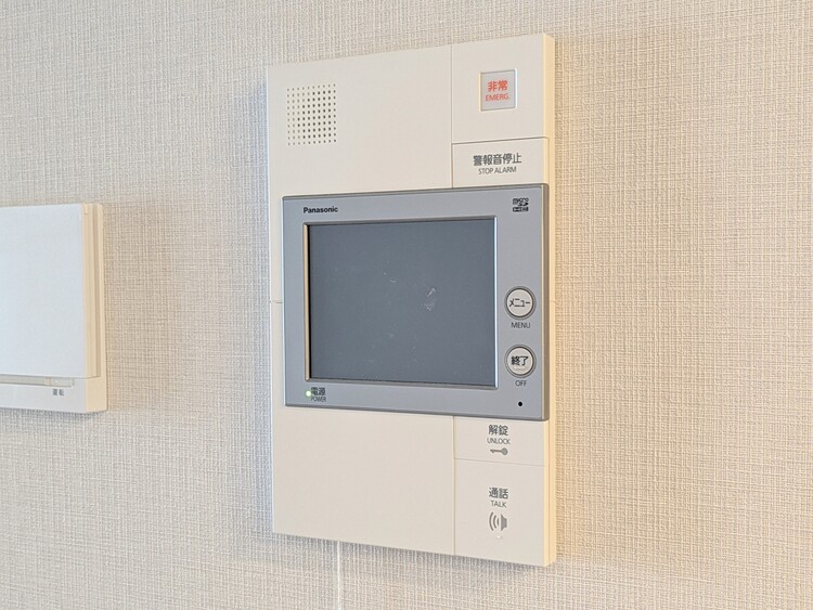 その他 誰が来てもわかる様にモニター付きインターホンを設置。
