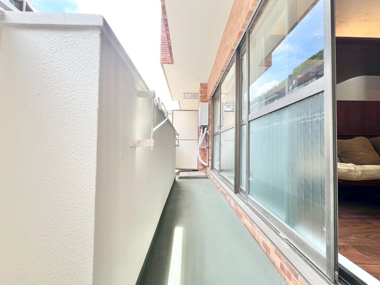 その他 朝の澄んだ空気や、夕方に吹く清々しい風を感じられるバルコニー。