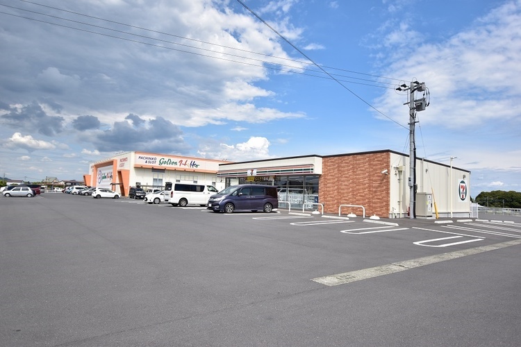 周辺 セブンイレブン鹿児島松元インター店【セブンイレブン鹿児島松元インター店】鹿児島市石谷町にあるコンビニです。設備・サービス　ATM、マルチコピー機、お会計セルフレジ、店舗留… 徒歩 約6分（約410m）