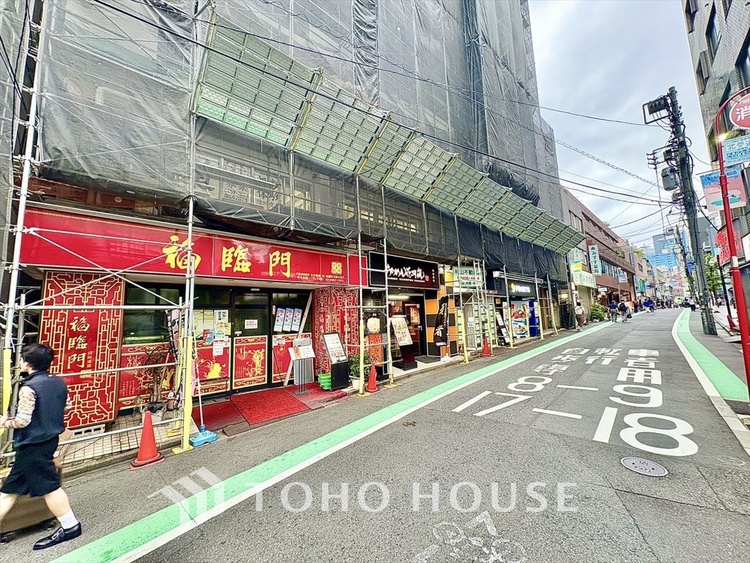 外観 窓をあけると通り抜ける風。清々しく心地よいそよ風が、この空間を涼やかに。風通しの良さは人にとっても家にとっても健康的で気持ちいいもの。