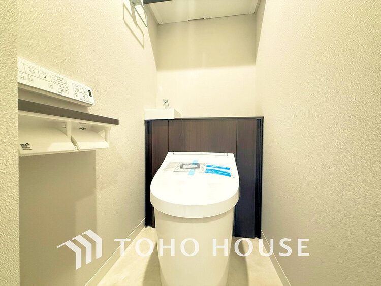 トイレ トイレには快適な温水洗浄便座付