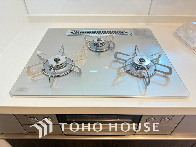 その他 3口ガスコンロでお料理のスピードもUP。効率よくお料理できますね