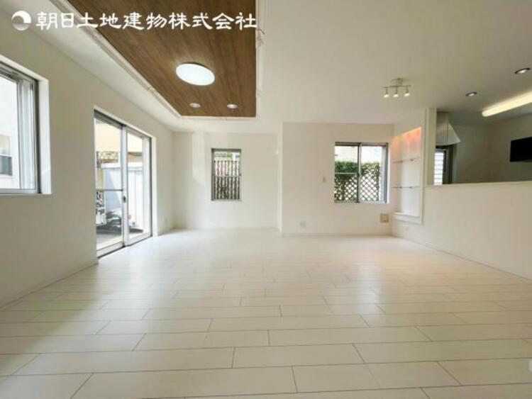 居間 すぐのご見学や資料請求などお気軽にお問い合わせください