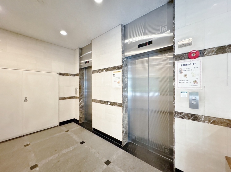 設備 エレベーターの管理も、きちんと行き届いてます。