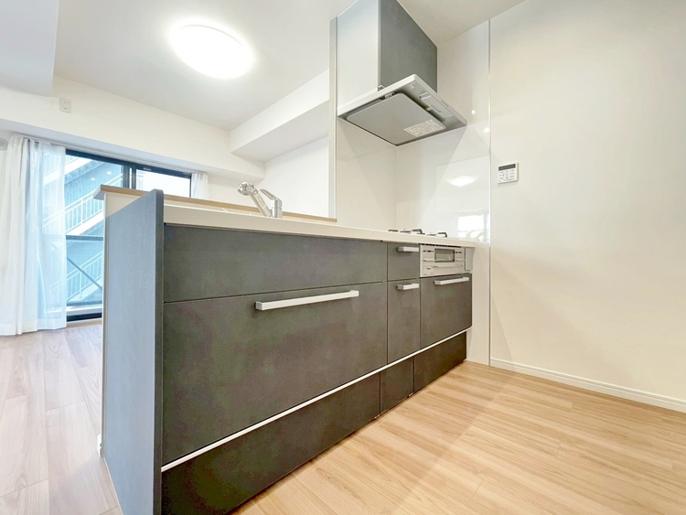 キッチン 洗練されたスタイリッシュなデザイン性と使いやすさを備えた仕様。