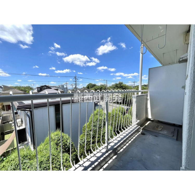 バルコニー 日当たり良好なバルコニー。