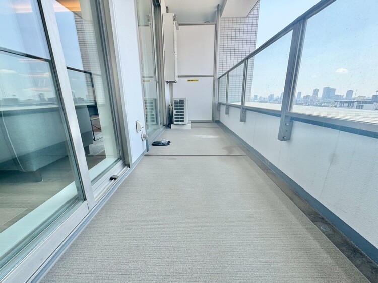 その他 朝の澄んだ空気や、夕方に吹く清々しい風を感じられるバルコニー。