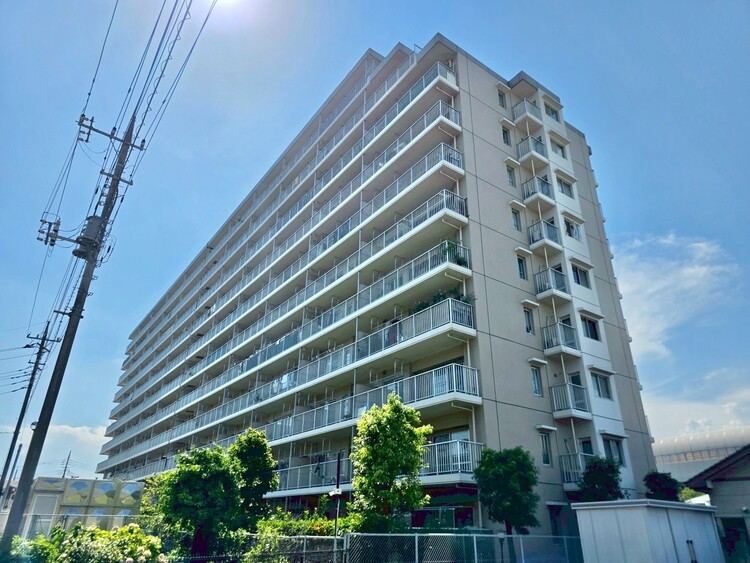 外観 資料には掲載していない情報が、現地にはたくさんあります。是非一度、現地をご確認ください。