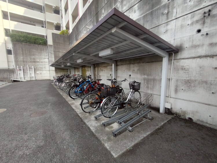 その他 駐輪場も綺麗に整頓されています。※空き状況は都度ご確認下さい。