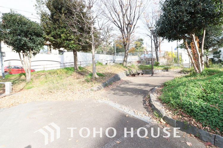 周辺 加曽台公園　距離180ｍ