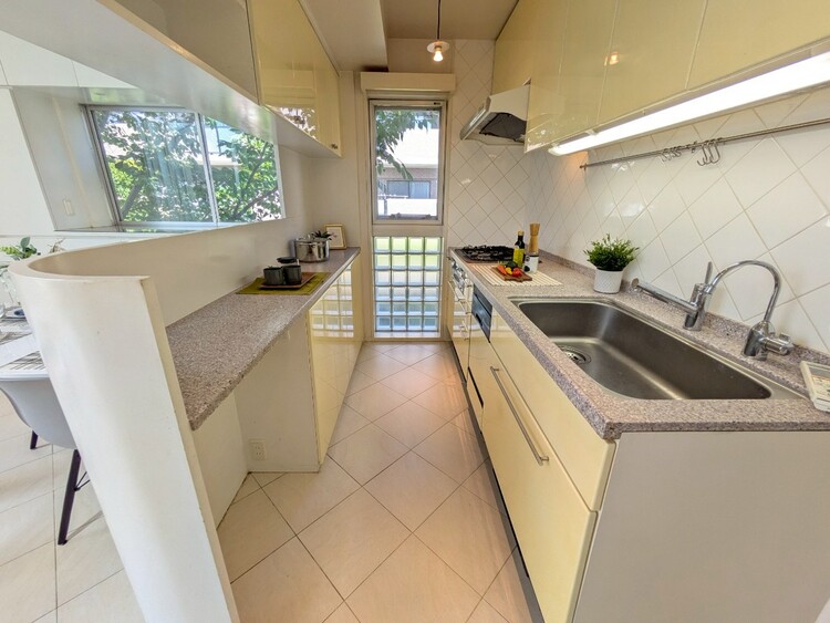 その他 開放感のあるキッチンスペース。調理をしながら、会話も弾みそうですね。