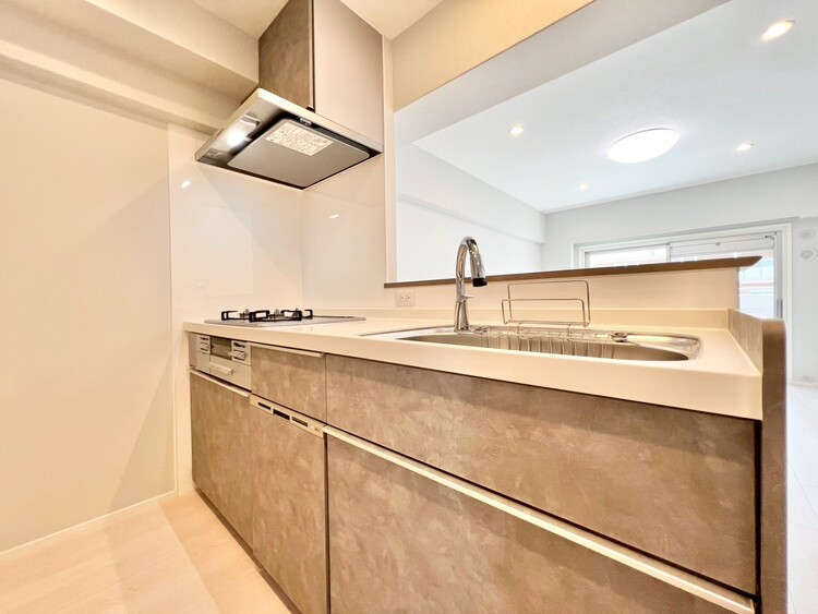 キッチン 使いやすくスタイリッシュなキッチン空間になっております。