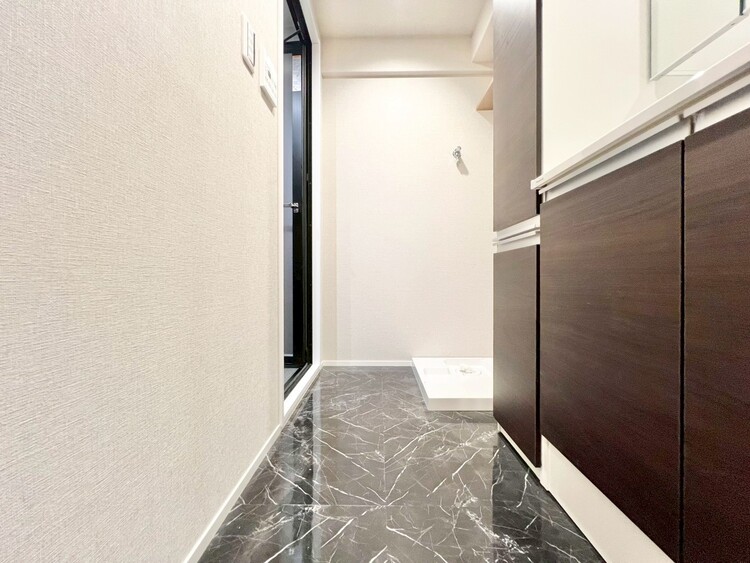 洗面 十分な広さの脱衣所。