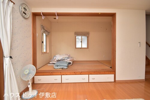 石谷町　中古戸建の物件画像