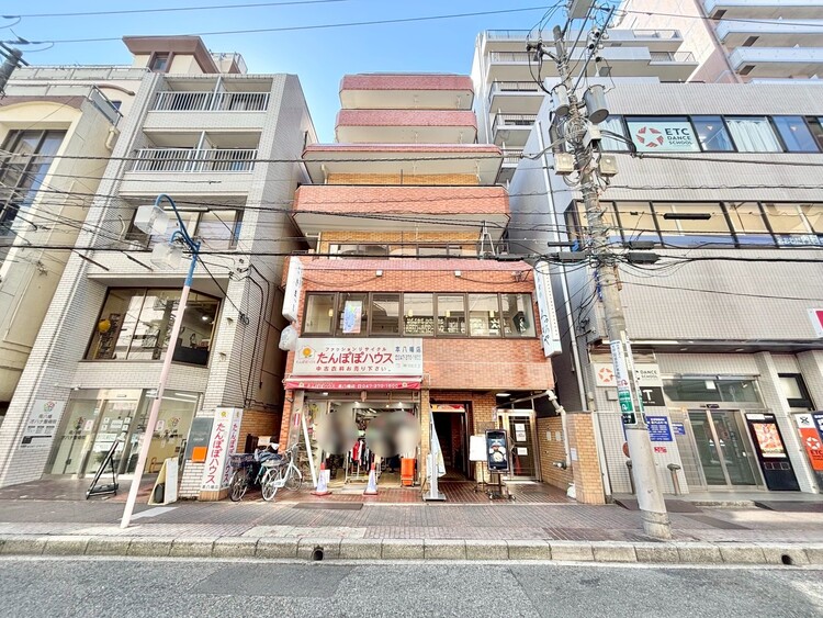 外観 資料には掲載していない情報が、現地にはたくさんあります。是非一度、現地をご確認ください。