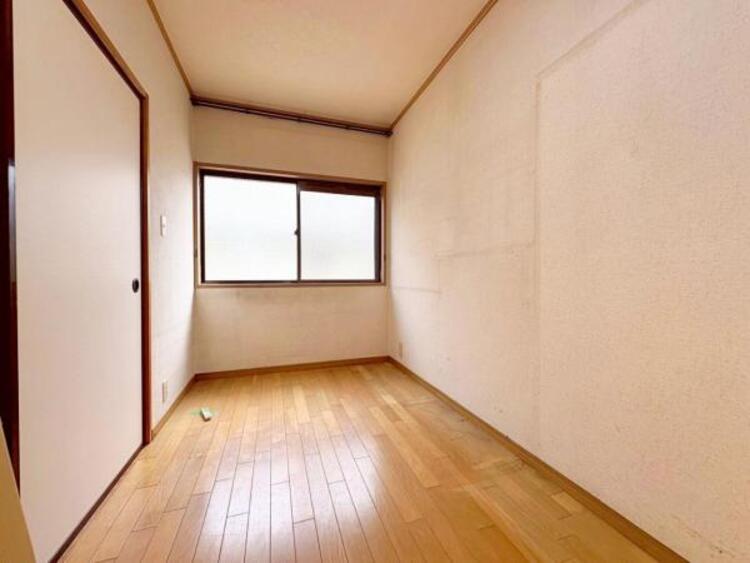 内装 【2025年8月撮影】書斎