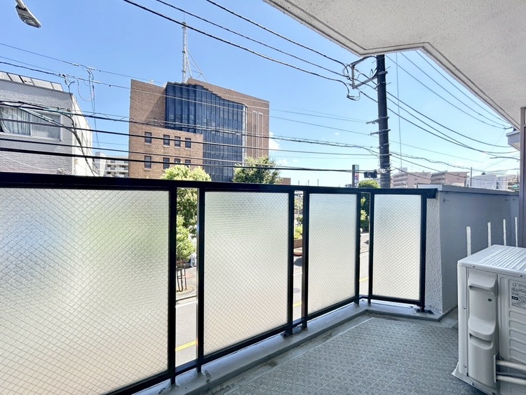 その他 朝の澄んだ空気や、夕方に吹く清々しい風を感じられるバルコニー。