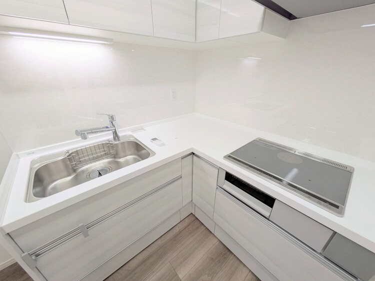 その他 使いやすくスタイリッシュなキッチン空間になっております。